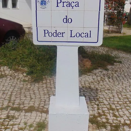 Porto De Mos Апартаменты *